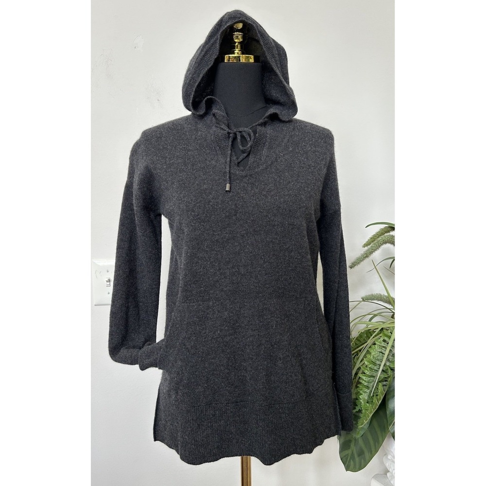 Max Studio 100% Cashmere Hoodie Sweater XS Gray Knit Pullover Soft Quiet Luxury